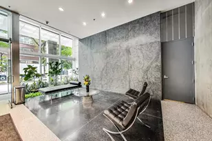 550 N St Clair St, Chicago, IL 60611 - Photo 27