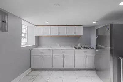 4211 W Gladys Avenue, Chicago, IL 60624 - Photo 39