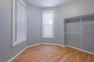 4211 W Gladys Ave, Chicago, IL 60624 - Photo 9