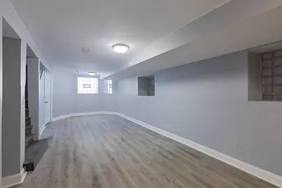 4211 W Gladys Avenue, Chicago, IL 60624 - Photo 37