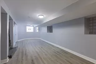 4211 W Gladys Ave, Chicago, IL 60624 - Photo 37