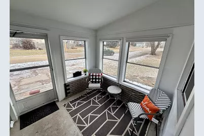 108 W Washington Street, Dover, IL 61323 - Photo 5