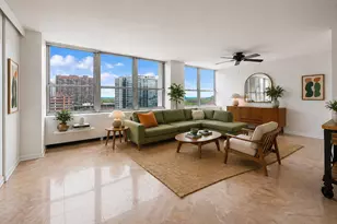655 W Irving Park Rd, Chicago, IL 60613 - Photo 7