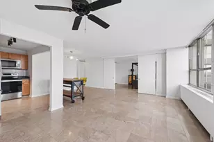 655 W Irving Park Rd, Chicago, IL 60613 - Photo 3