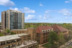 655 W Irving Park Rd, Chicago, IL 60613 - Photo 11