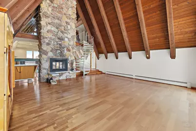 7814 N Pillow Hill Road, Spring Grove, IL 60081 - Photo 7