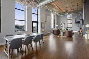 758 N Larrabee St, Chicago, IL 60654 - Photo 7