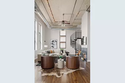 758 N Larrabee Street #411, Chicago, IL 60654 - Photo 3