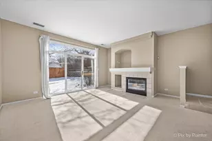 2424 Oneida Ln, Naperville, IL 60563 - Photo 7