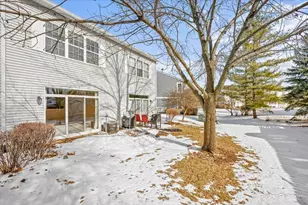 2424 Oneida Ln, Naperville, IL 60563 - Photo 21