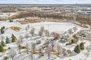 2424 Oneida Ln, Naperville, IL 60563 - Photo 25