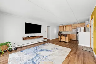 7932 W 93rd St, Hickory Hills, IL 60457 - Photo 3