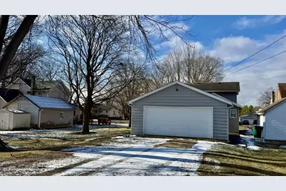 205 6th Avenue, Mendota, IL 61342 - Photo 27