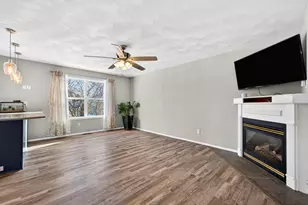 3379 Prairie View Dr, Rockford, IL 61114 - Photo 3