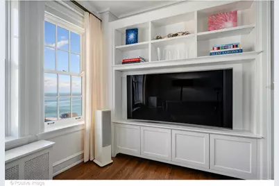 [Address not provided], Chicago, IL 60611 - Photo 9