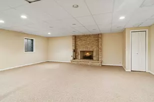 22 Wedgewood Dr, Hawthorn Woods, IL 60047 - Photo 29