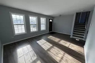 2 Beaver Creek Ct, Bolingbrook, IL 60490 - Photo 5