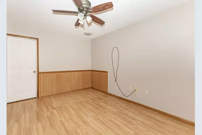 227 E 2nd Street, Mineral, IL 61344 - Photo 19