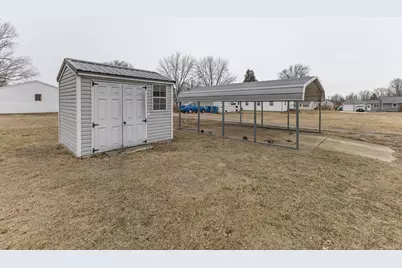 227 E 2nd Street, Mineral, IL 61344 - Photo 5