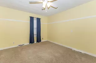 227 E 2nd St, Mineral, IL 61344 - Photo 15