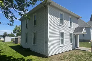 227 E 2nd St, Mineral, IL 61344 - Photo 3