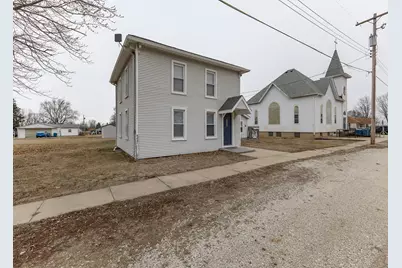 227 E 2nd Street, Mineral, IL 61344 - Photo 3