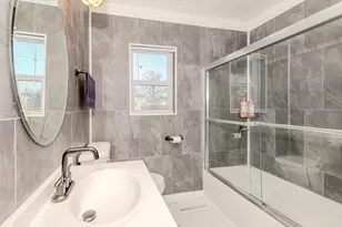 419 S Reed St, Joliet, IL 60436 - Photo 5