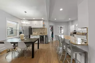 5910 W Roscoe St, Chicago, IL 60634 - Photo 5