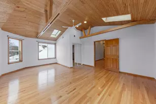 5910 W Roscoe St, Chicago, IL 60634 - Photo 13