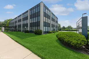 600 Russel Ct, Woodstock, IL 60098 - Photo 11