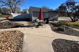 340 S Main St, Sheffield, IL 61361 - Photo 31