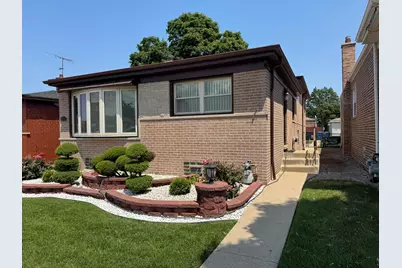 11117 S Avenue L, Chicago, IL 60617 - Photo 1