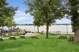 80 Lakeview Pl, Lake Zurich, IL 60047 - Photo 21