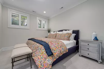 1823 N Bissell Street, Chicago, IL 60614 - Photo 49