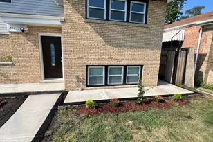 458 W 127th St, Chicago, IL 60628 - Photo 3