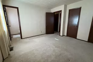 119 Salem Dr, Salem, IL 62881 - Photo 13