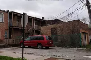 354 E 115th St, Chicago, IL 60628 - Photo 5