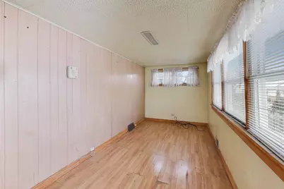 6120 W Newport Avenue, Chicago, IL 60634 - Photo 7