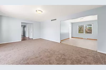 17740 Cedar Avenue, Country Club Hills, IL 60478 - Photo 5