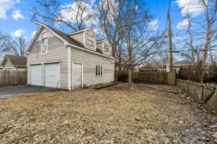 971 Windsor Rd, Highland Park, IL 60035 - Photo 5