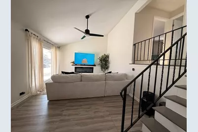 [Address not provided], Addison, IL 60101 - Photo 11