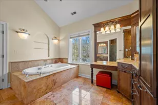 697 Bluff Rd, Lake Bluff, IL 60044 - Photo 25