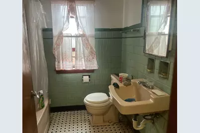 14218 S Wallace Avenue, Riverdale, IL 60827 - Photo 5