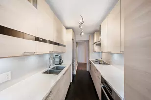 1325 N State Pkwy, Chicago, IL 60610 - Photo 19