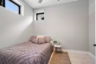 2245 N Rockwell St, Chicago, IL 60647 - Photo 21