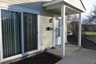 184 Betty Ct, Bartlett, IL 60103 - Photo 5