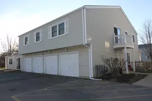 184 Betty Ct, Bartlett, IL 60103 - Photo 7