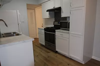 184 Betty Court #B, Bartlett, IL 60103 - Photo 9