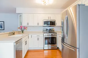 420 Knoll Crest Dr, Bartlett, IL 60103 - Photo 5