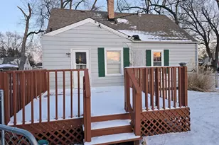 14348 Kolmar Ave, Midlothian, IL 60445 - Photo 3